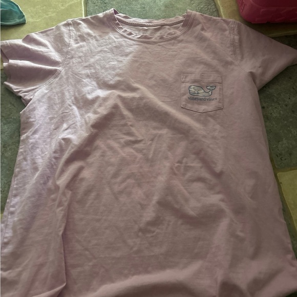 Vineyard Vines T-Shirt - Picture 1 of 2